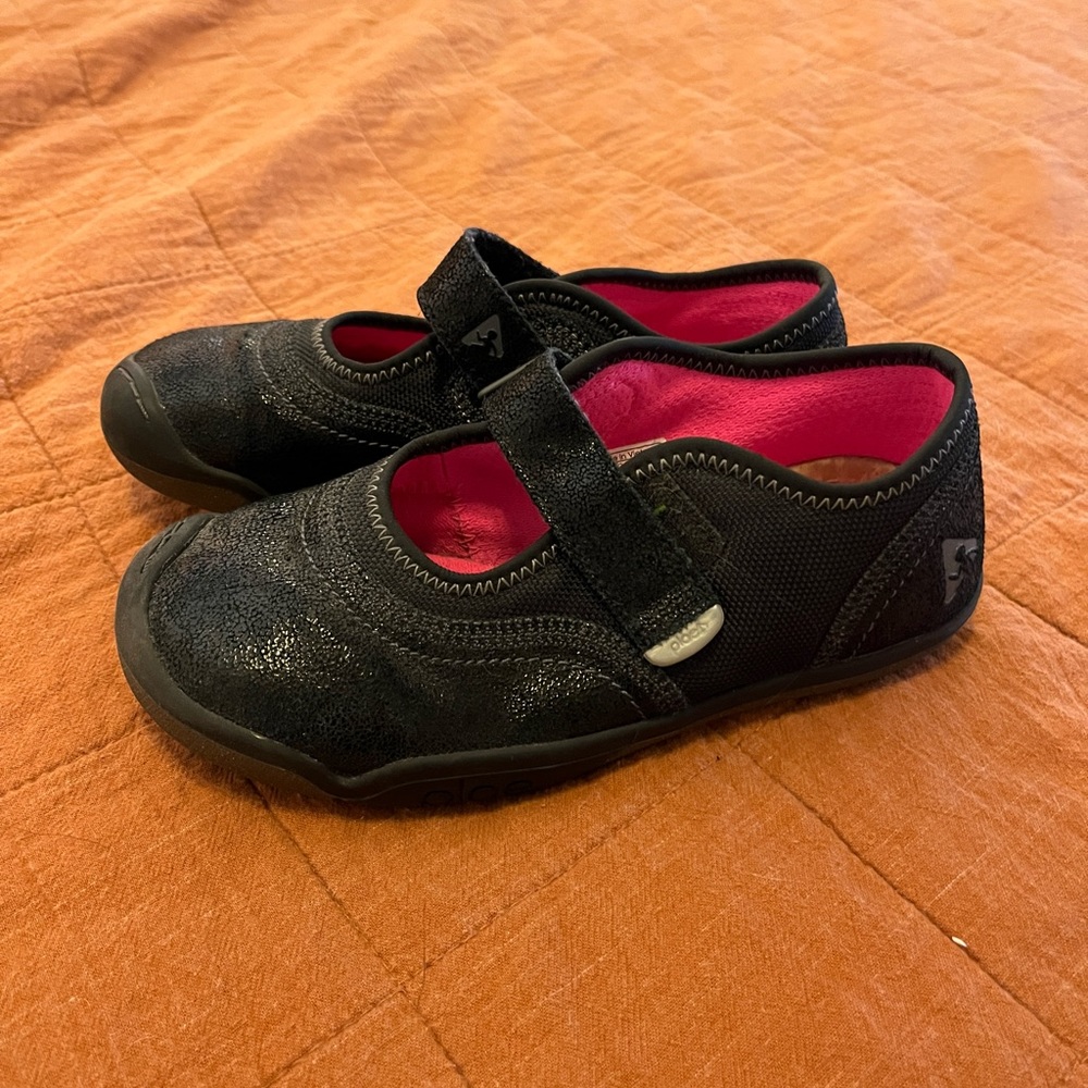 Plae Emme Mary Jane in black size 1